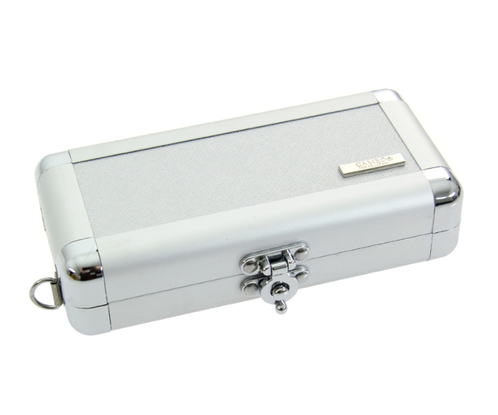 ダーツケース【カメオ】アルミケース クアトラ2 シルバー｜ダーツ用品