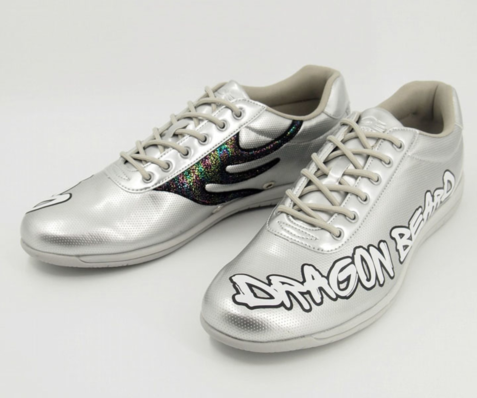 新品 DRAGON BEARD DB-2214 シルバー スニーカー ダーツスポーツアクセサリ【ドラゴンベアード】DB-2214 シルバー